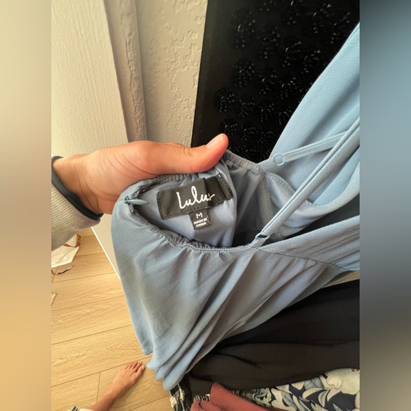 Elegant light Blue Sleeveless Maxi Dress - Picture 3 of 3